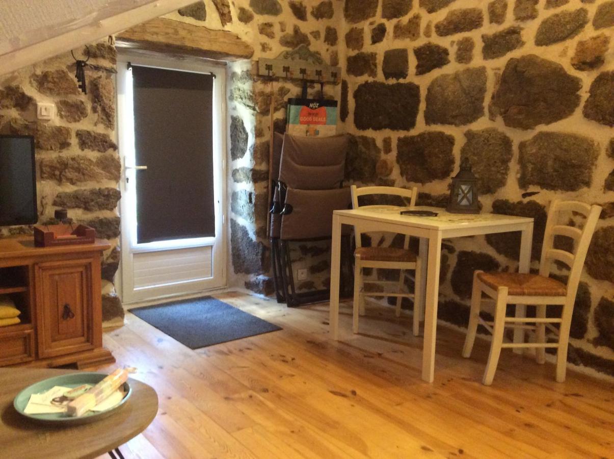 Villa Le Carré gourmand Le Chambon-sur-Lignon Esterno foto